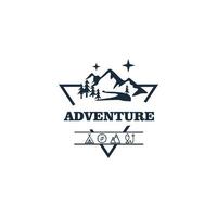regalo de camping de montaña, emblemas de camping y aventuras al aire libre vector