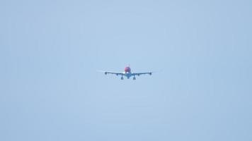 Airliner on final approach before landing video