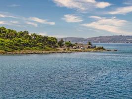 vista al mar en la isla de cefalonia foto