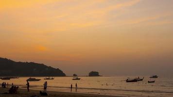 filmati timelapse panoramici della spiaggia tropicale video