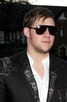 los angeles, 26 de abril - james durbin llegando a la quinta fiesta anual de lanzamiento de britweek en la residencia del cónsul general británico el 26 de abril de 2011 en los angeles, ca foto