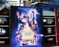 los angeles 26 de marzo - póster de ready player one en el estreno de ready player one en tcl chinese theater imax el 26 de marzo de 2018 en los angeles, ca foto