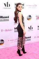 LAS VEGAS - MAY 21  Hailee Steinfeld at the 2017 Billboard Music Awards - Arrivals at the T Mobile Arena on May 21, 2017 in Las Vegas, NV photo