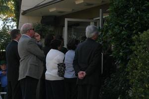 LOS ANGELES, JAN 13 - Atmosphere at David Ozzie Nelsons Memorial Service at Pierce Brothers Westwood Village Memorial Park and Mortuary on January 13, 2010 in Westwood, CA photo