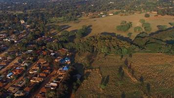 veduta aerea della città di morogoro, tanzania video