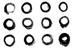 Grunge vector circles. Brush strokes set.