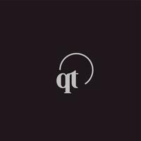 QT initials logo monogram vector