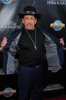 los angeles, sep 18 - danny trejo en universal studios halloween horror nights 2014 premio eyegore en universal studios el 18 de septiembre de 2014 en los angeles, ca foto