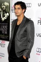 los angeles, 6 de noviembre - elyes gabel en la proyección afi fest 2014 de un año más violento en el dolby theater el 6 de noviembre de 2014 en los angeles, ca foto