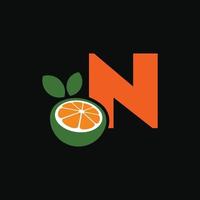 alfabeto naranja n logo vector