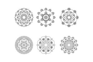 conjunto de mandala de contorno floral, mandala de dibujo a mano, vector libre