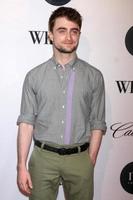 los angeles, 6 de agosto - daniel radcliffe en los ivyconnects inaugurales ivy innovador film awards en honor a daniel radcliffe en los teatros emblemáticos el 6 de agosto de 2014 en los angeles, ca foto