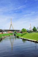 boston leonard p. puente conmemorativo de la colina del búnker de zakim foto