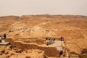 masada en israel en mayo de 2016 una vista de la antigua fortaleza judía de masada en israel foto