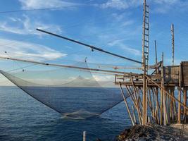torre de pesca trabucco gargano en vieste foto