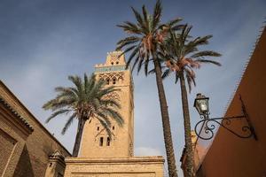 mezquita kutubiyya en marrakech, marruecos foto