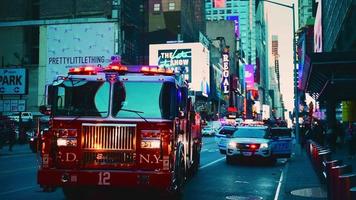 caminhão de bombeiros de rua de nova york