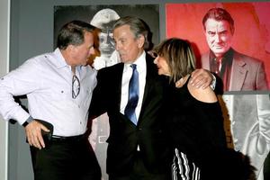 los angeles 7 de febrero - invitados a la celebración del 40 aniversario de eric braeden sobre los jóvenes y los inquietos en la ciudad de la televisión el 7 de febrero de 2020 en los angeles, ca foto