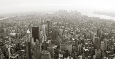 panorama de la vista aérea del horizonte de manhattan de la ciudad de nueva york foto