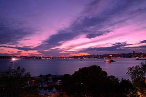 Maidens Tower in Istanbul, Turkey photo