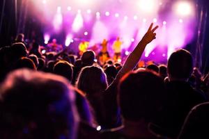 gente en concierto de musica foto