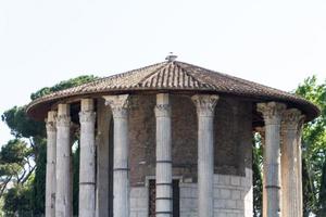 roma - templo vesta foto