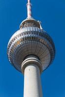 torre de televisión en berlín mitte foto