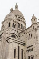 la arquitectura externa de sacre coeur, montmartre, parís, francia foto