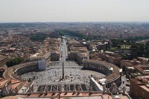 S t. plaza de pedro de roma en el estado del vaticano foto