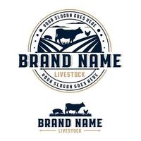 plantilla de logotipo de insignia de círculo de ganado de animales de granja