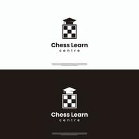 logotipo de aprendizaje de ajedrez, combinación de tablero de ajedrez con concepto de logotipo de sombrero de graduación vector