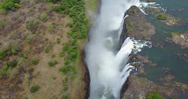 veduta aerea delle cascate vittoria, zimbabwe video