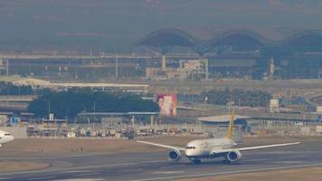HONG KONG   NOVEMBER 10, 2019 - Royal Bruney Dreamliner V8 DLD departure from Hong Kong, internation airport Chek Lap Kok, Hong Kong video