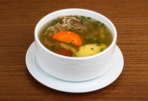 sopa de ternera con verduras foto