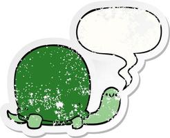 linda tortuga de dibujos animados y pegatina angustiada con burbujas de discurso vector