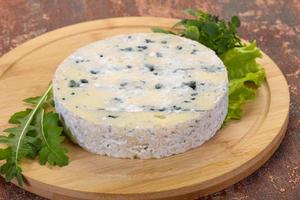 Round blue cheese photo