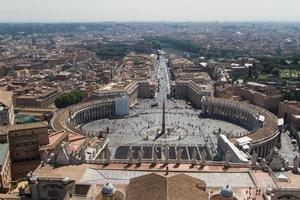 S t. plaza de pedro de roma en el estado del vaticano foto