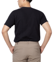 hombre joven en maqueta de camiseta negra recortada, archivo png