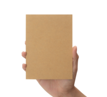 mano sosteniendo papel de cartón en blanco, maqueta de tarjeta de felicitación png