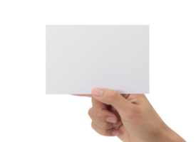 mão segurando papel em branco, maquete de cartão png