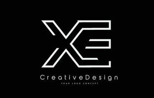 diseño del logotipo de la letra xe xe en colores blancos. vector