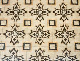 Flower pattern tile photo