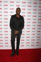 santa barbara, 6 de diciembre - elijah kelley en la gala de selma y leyendas que allanaron el camino en el bacara resort and spa el 6 de diciembre de 2014 en goleta, ca foto