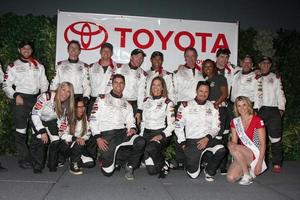 los angeles, 1 de abril - corredores famosos en el toyota grand prix de long beach pro celebrity race press day en long beach grand prix raceway el 1 de abril de 2014 en long beach, ca foto