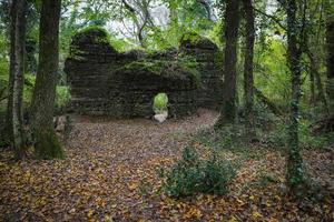 ruinas de st. iglesia anglicana de georges en estambul, turquía foto