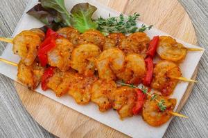 Raw prawn skewer photo