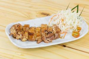 Toriyaki chicken rice on a plate, served with food photos, top view photo