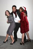 los angeles, 30 de noviembre - jen lilley, galen gering, meredith scott lynn en el desfile de navidad de hollywood 2014 en el bulevar de hollywood el 30 de noviembre de 2014 en los angeles, ca foto