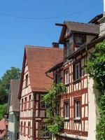 meersburg en el lago de constanza en alemania foto