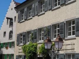 meersburg en el lago de constanza en alemania foto